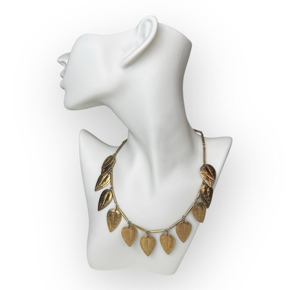 Vintage Leaf Bib Necklace Gold Tone Botanical Fairycore Statement Jewelry 15"